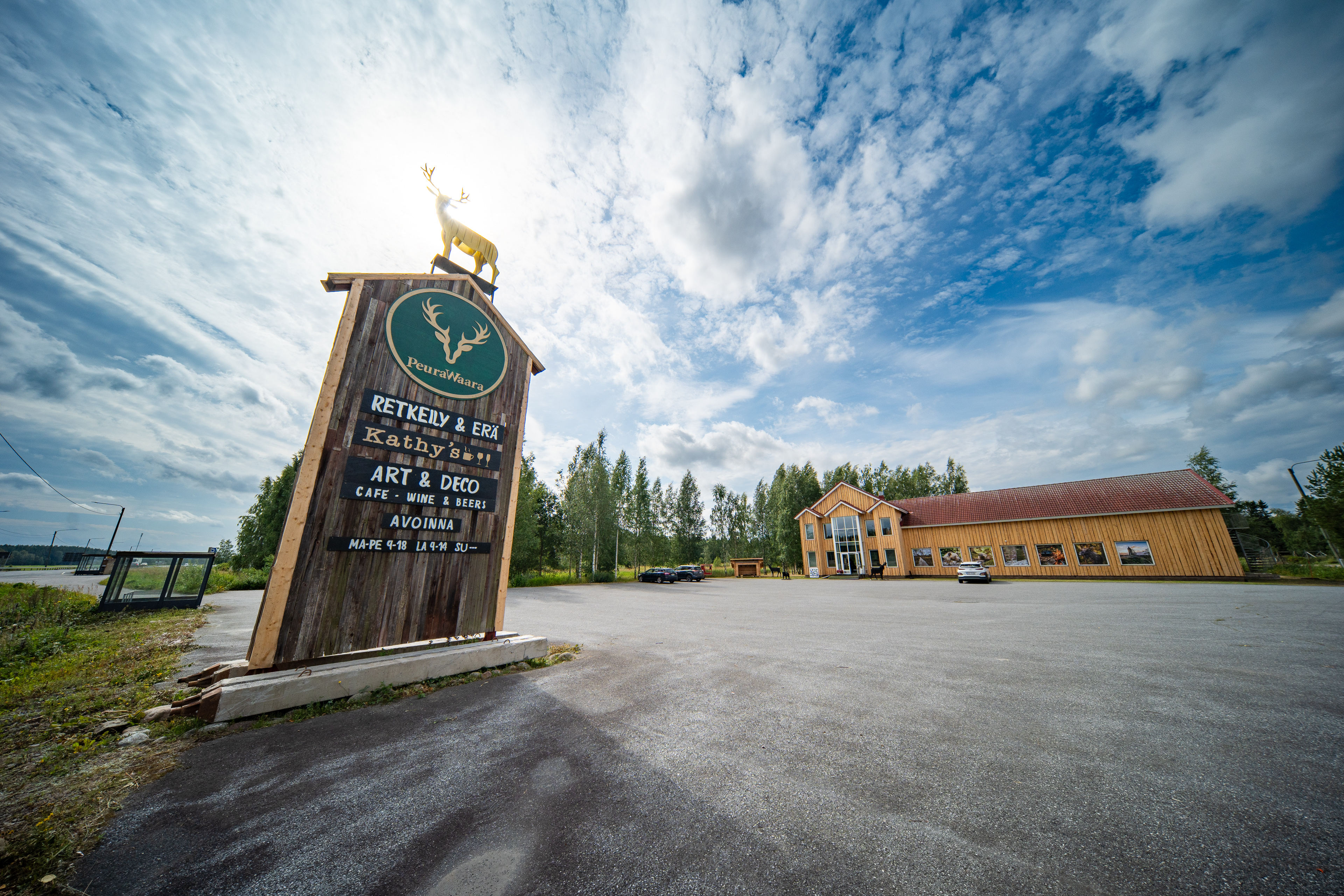Peurawaaran myymälä ilmakuva